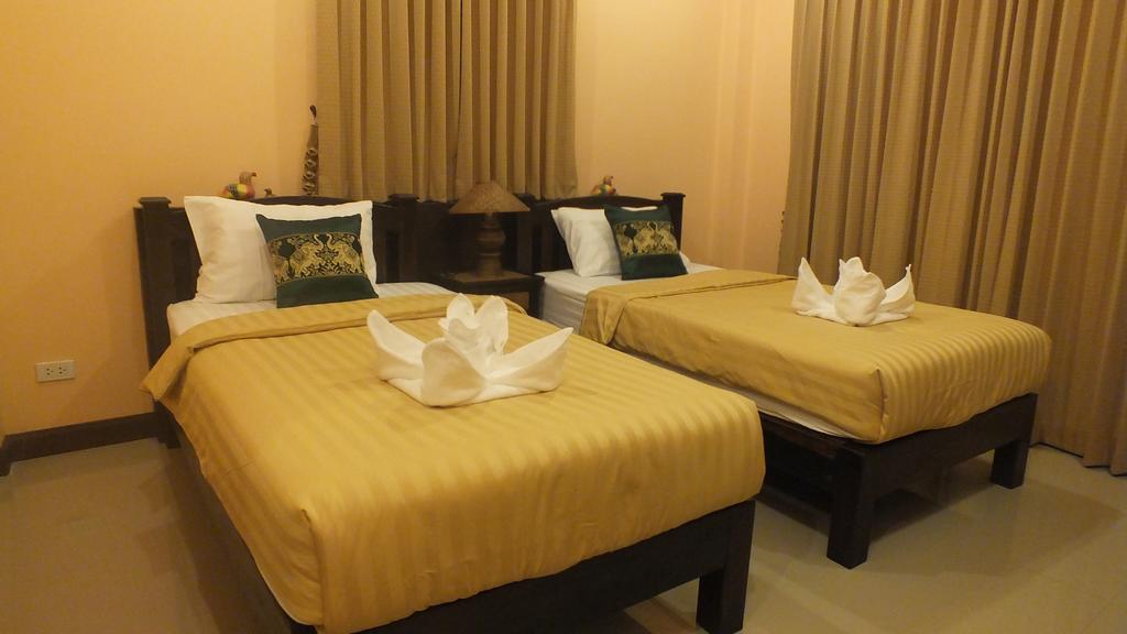 Kala House Hotell Sukhothai Exteriör bild