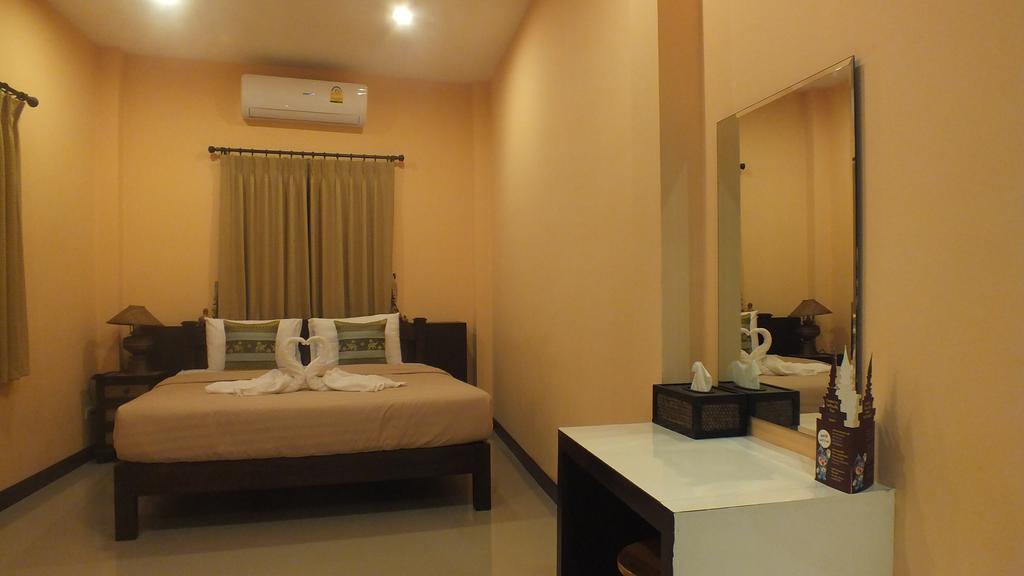 Kala House Hotell Sukhothai Exteriör bild