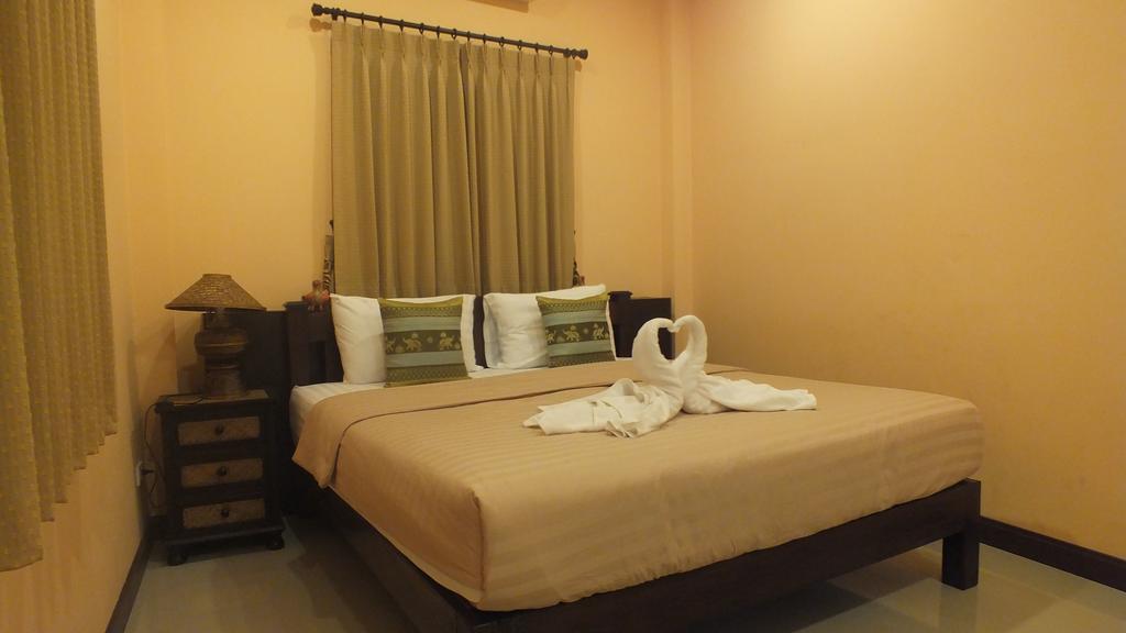 Kala House Hotell Sukhothai Exteriör bild